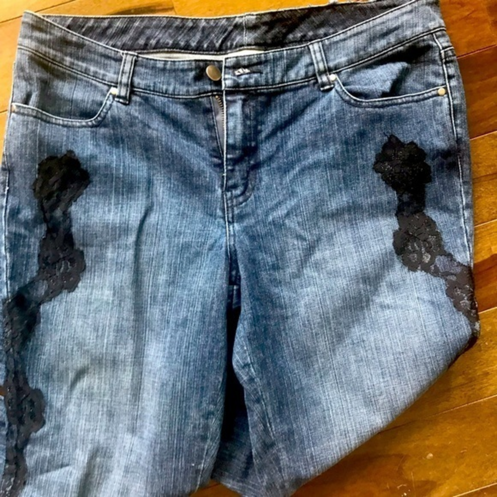 Boston Proper Straight Leg Lace Embellished Jeans 12 EUC‎